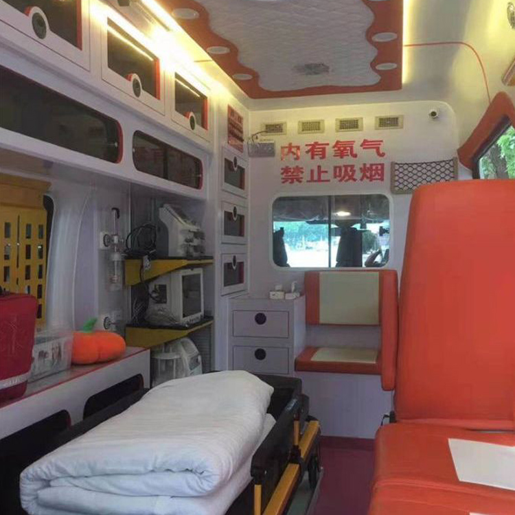 定城镇癌症租赁救护车转运：为生命护航的科技与人文关怀